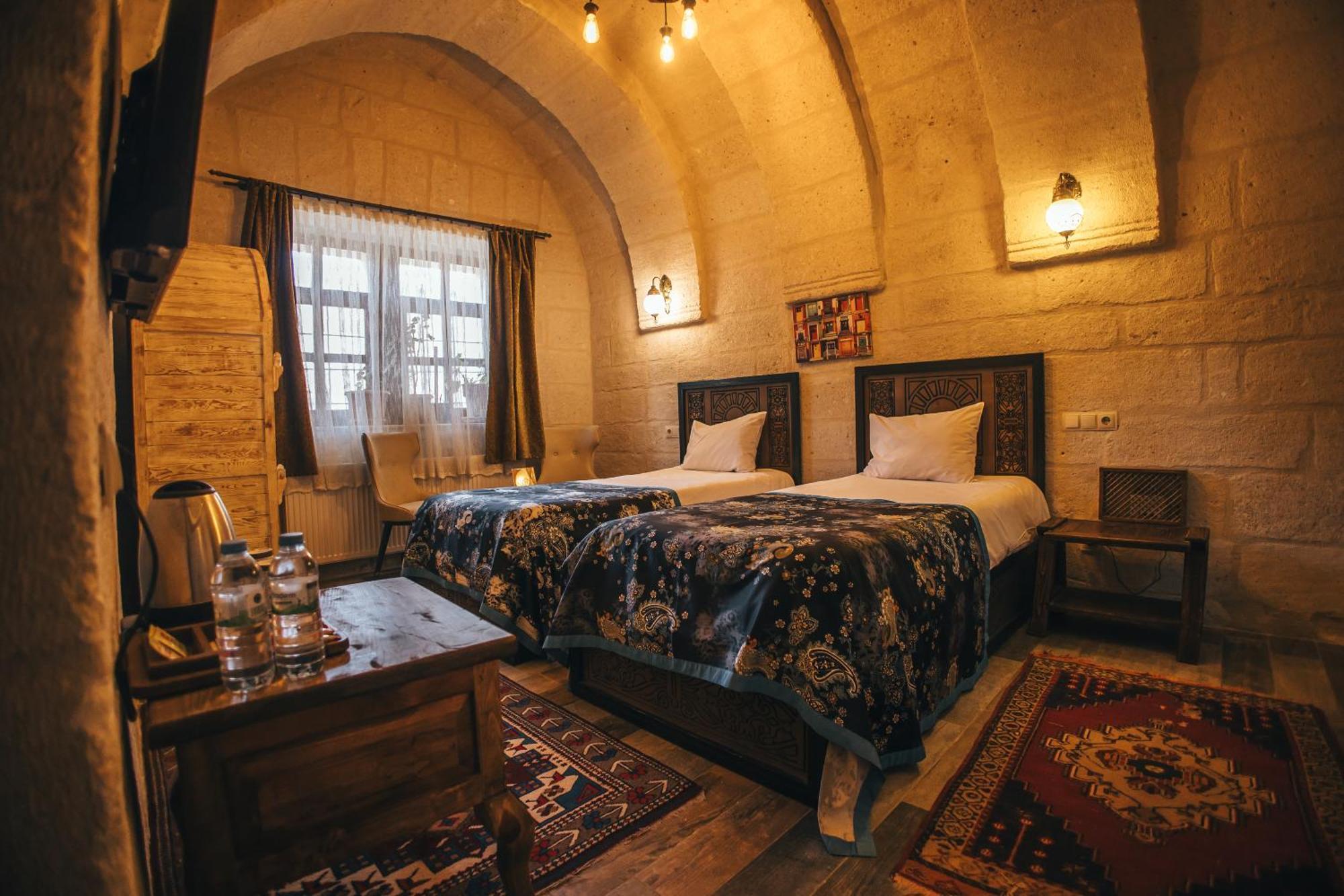 Vintage Cave House Hotel Göreme Exterior foto